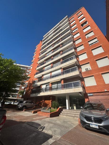 BR. ARTIGAS Y GARCIA CORTINAS - GOLF - IMPECABLE 1D · Foto 2