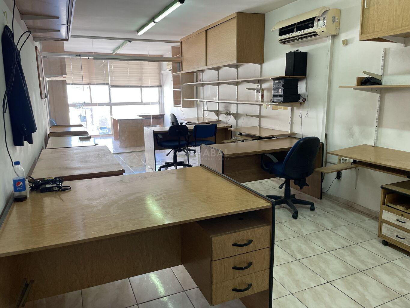 EXCELENTE OFICINA EN CIUDAD VIEJA POR CERRITO · Foto 12