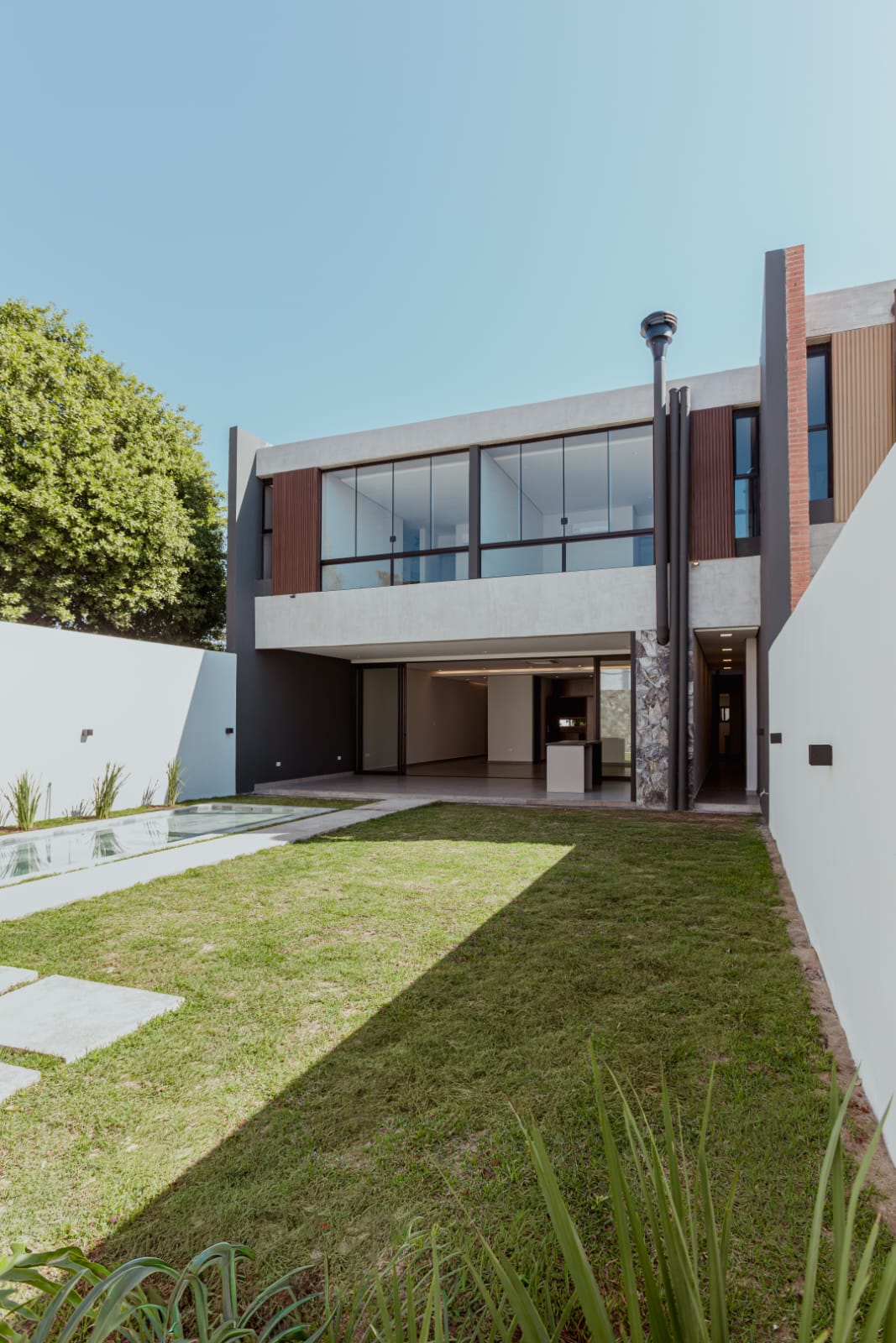 Casa en venta en Mburucuyá