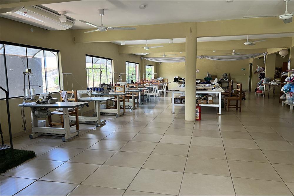 Local Comercial - Alquiler - Ñemby, Central, Paraguay — foto 2