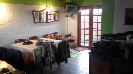 Casa Central-duplex En Juan Cabal Y Monte Casero!!