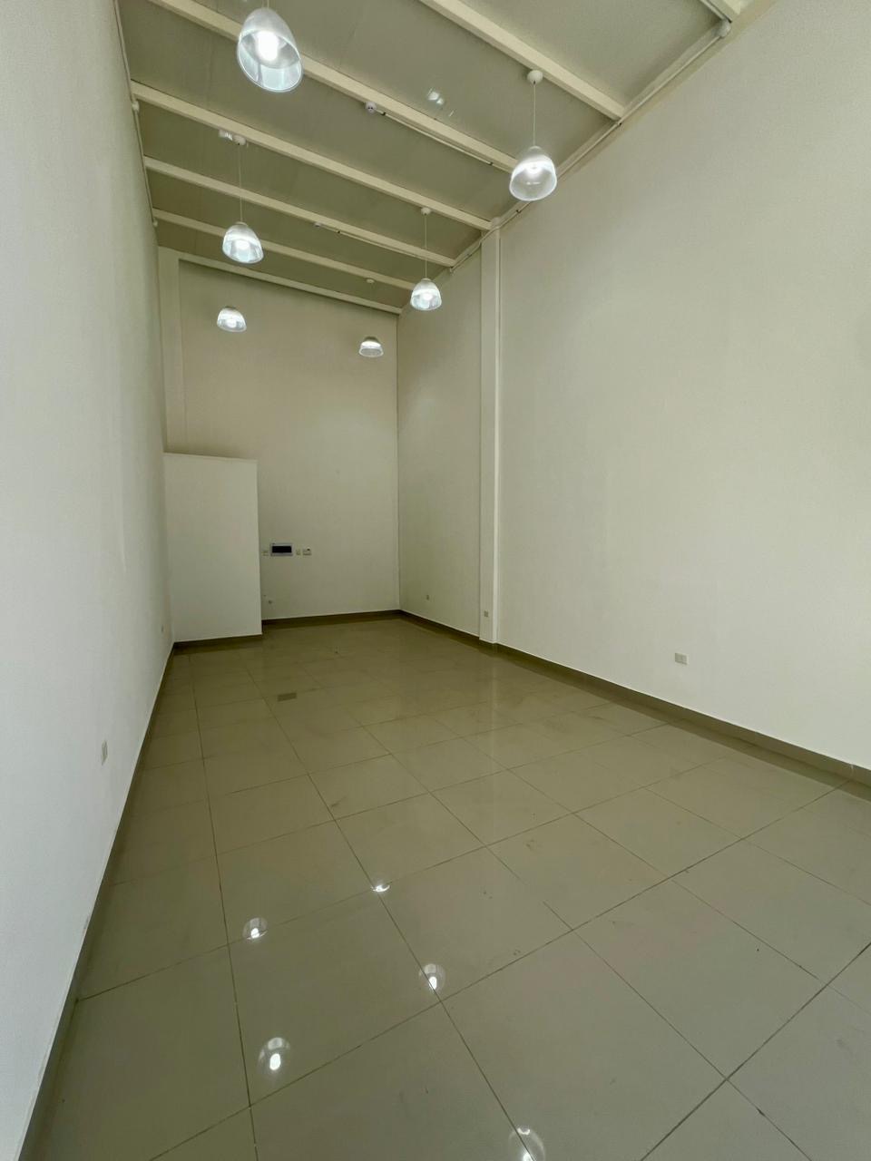 Alquilo local comercial en Fernando de la mora norte en Gd 2.800.000 — foto 3