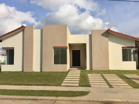 Casa A Estrenar Urubo Santa Cruz De La Colina