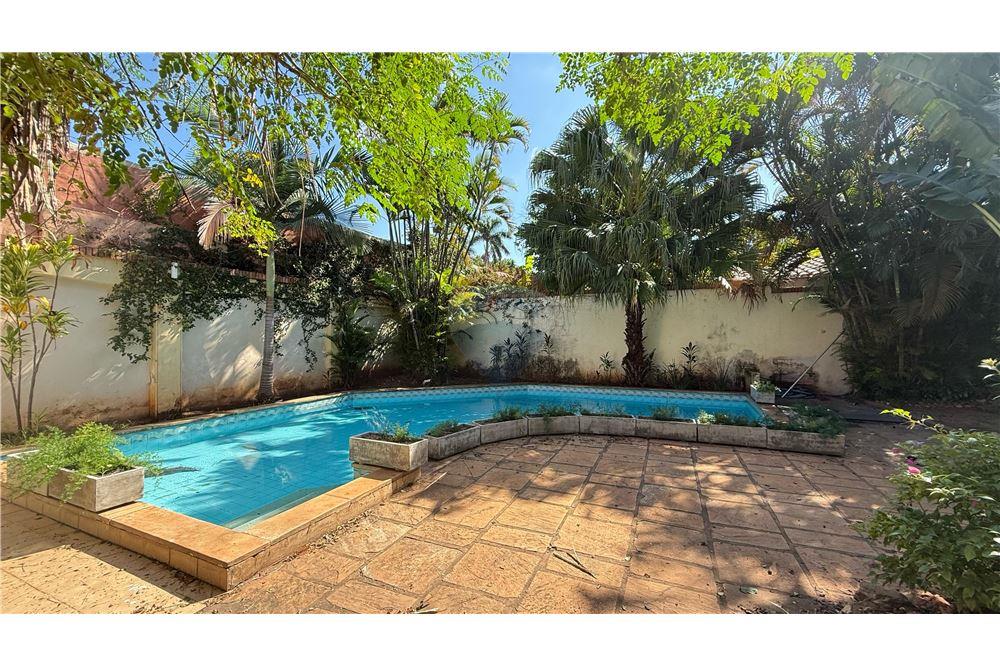 EN VENTA RESIDENCIA ZONA CENTENARIO — foto 2