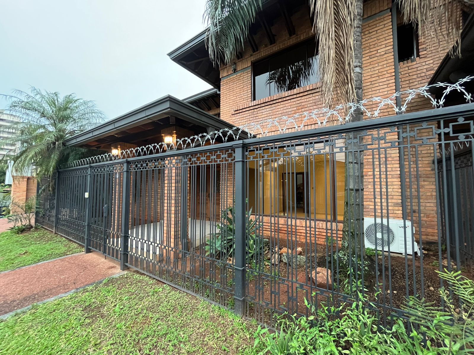 Casa en alquiler en Mburucuyá
