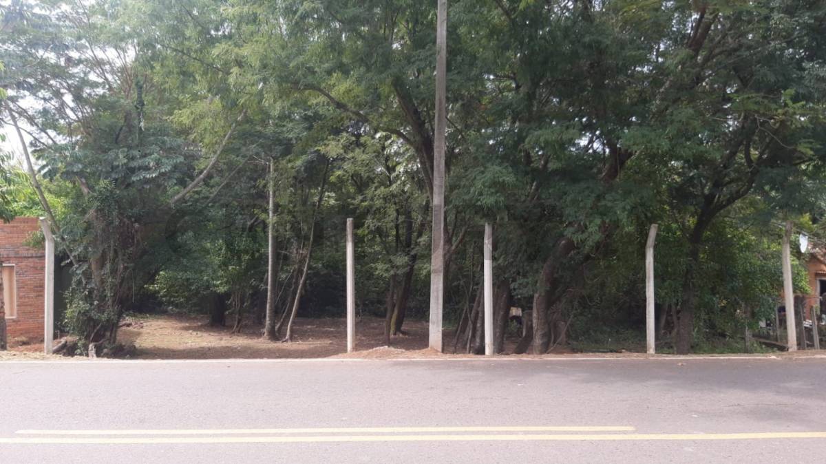 En venta terreno en San Bernardino, ruta Pirayui, a 1 km aprox. de Av. Naumann. — foto 2