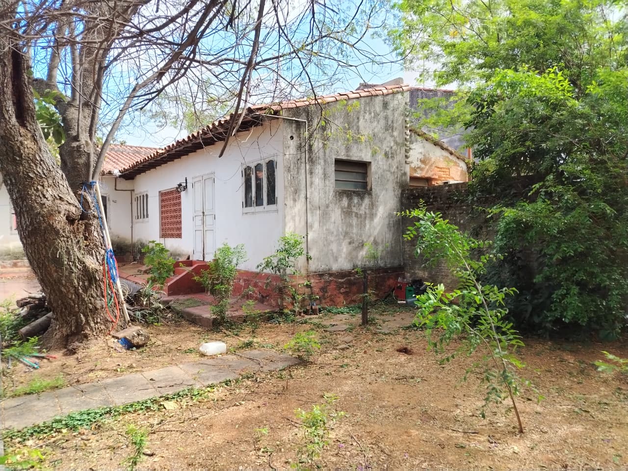 En Venta - Terreno Estratégico Sobre Malutín En Barrio Villa Morra — foto 3