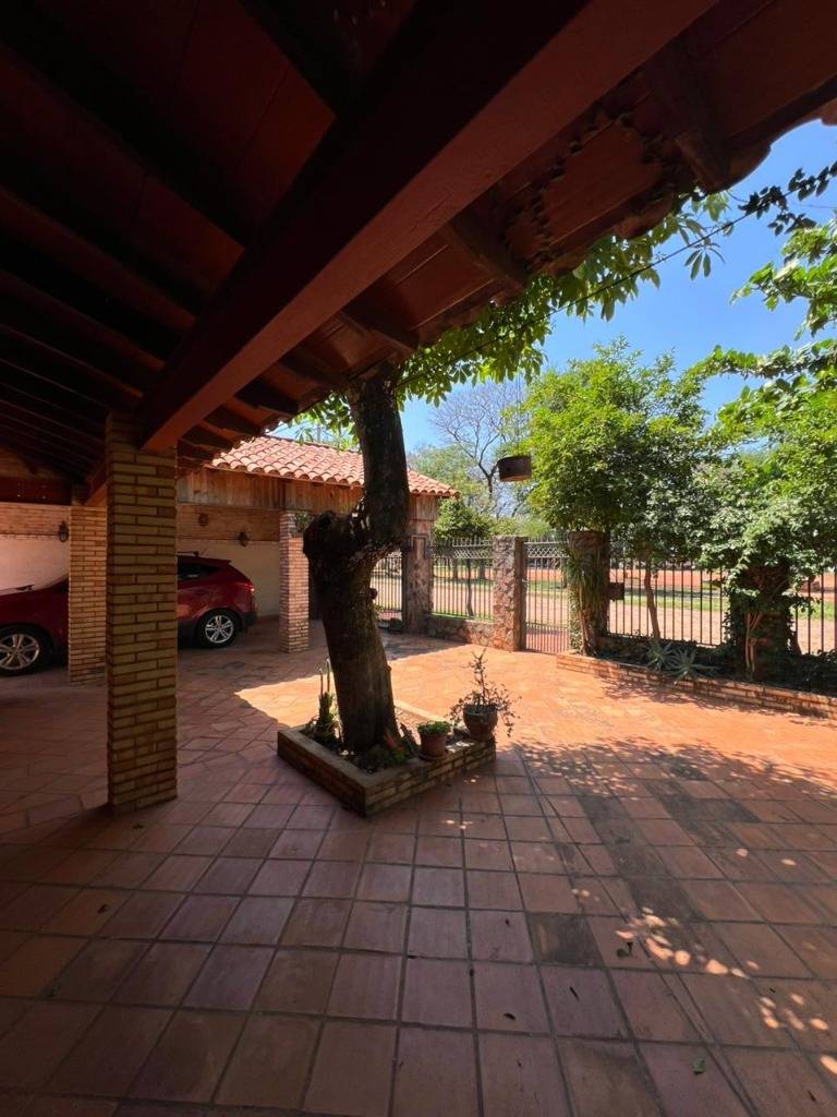 Casa en Venta 3 dormitorios - Luque, Central — foto 2