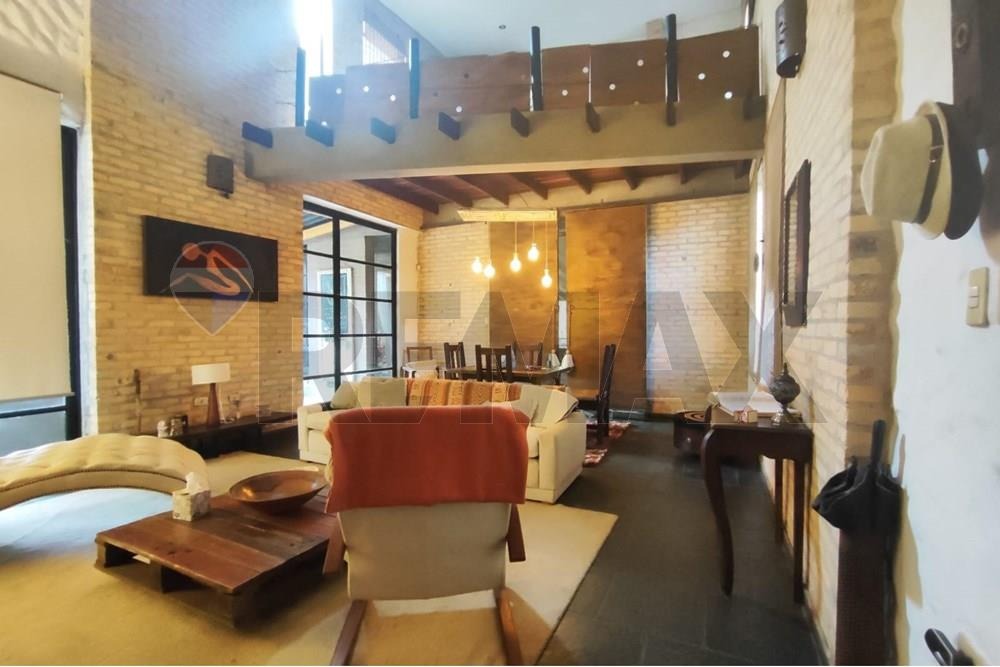RESIDENCIA ESTILO INDUSTRIAL - MINIMALISTA — foto 2