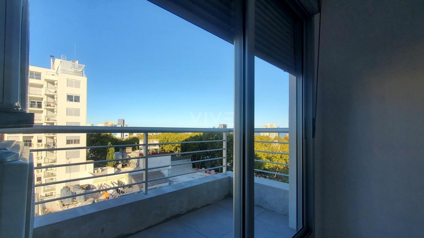 Apartamento alquiler 1 dormitorio, Barrio Sur. 406. · Foto 2