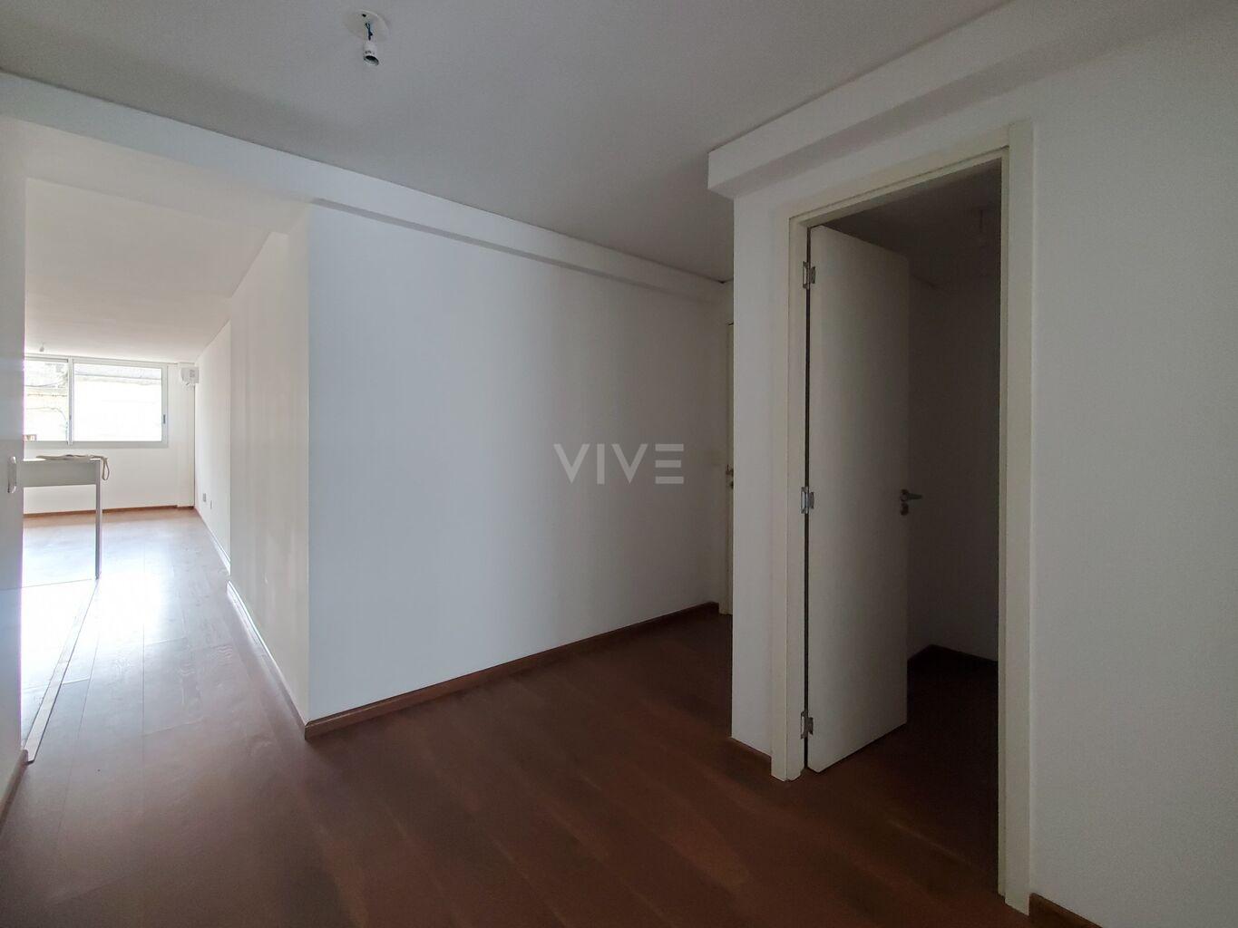 Apartamento, 2 dormitorios con patio y garaje, Ciudad Vieja. 312. - Detalle