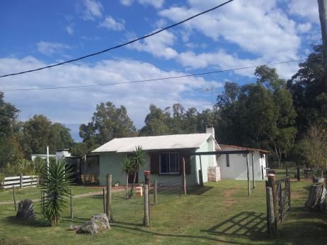 Dueño Vende Casa En Zona Residencial A Una Cuadra De La Playa