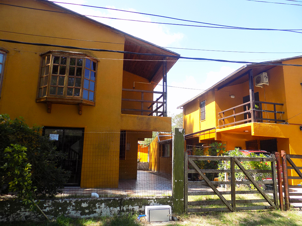 CASA COUNTRY MALDONADO PEACESFUL FOREST CA101934  3 DORMITORIOS 2 BAÑOS
