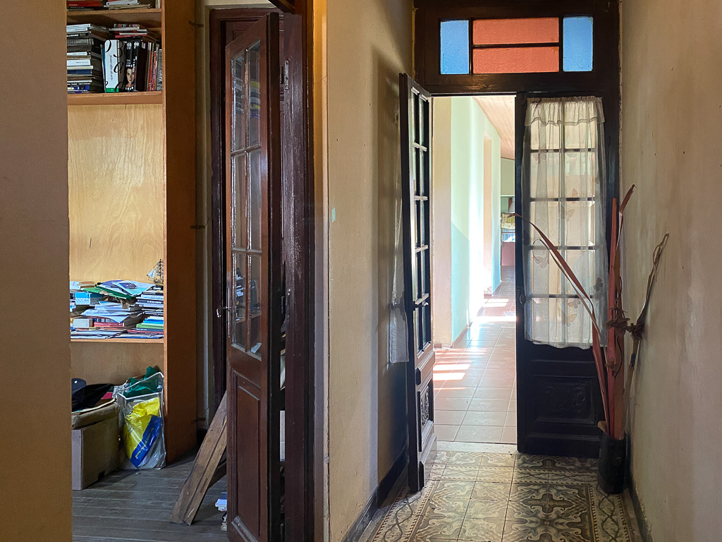CASA MANGA MONTEVIDEO  CA501838  4 DORMITORIOS 2 BAÑOS