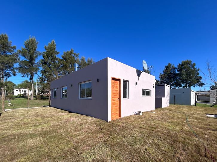 CASA PUEBLO OBRERO MALDONADO CALMA B16 CA502529  2 DORMITORIOS 2 BAÑOS