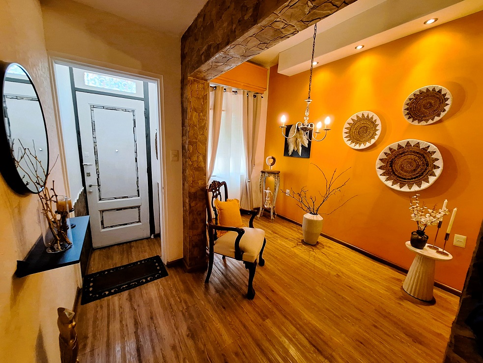 CASA BUCEO MONTEVIDEO TIBURCIO GÓMEZ CA502816 2 DORMITORIOS 1 BAÑOS