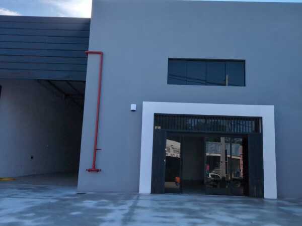 INGLADO CON SHOWROOM A ESTRENAR EN SAN LORENZO — foto 2