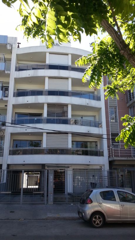 Alquiler Apto. Pocitos Nuevo 2 Dorm. 2 Baños Con Cochera