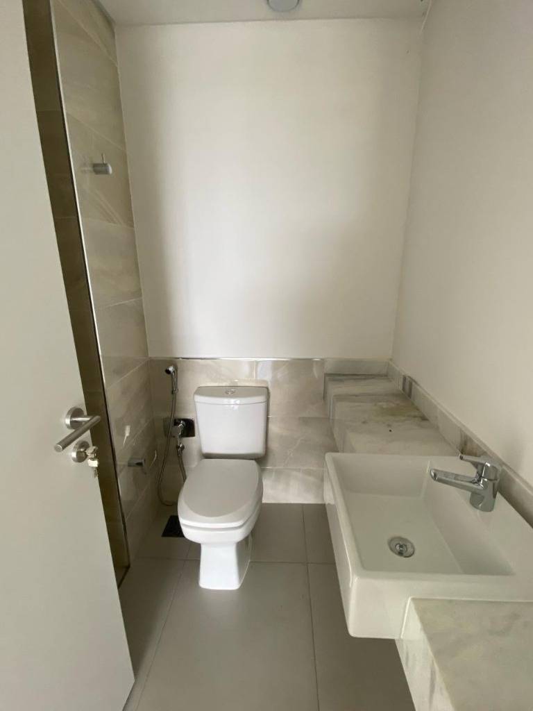 Alquilo hermoso y amplio departamento a estrenar — foto 3