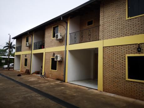 Alquilo Duplex De 3 Dormitorios En Condominio Zona San Miguel De San Lorenzo