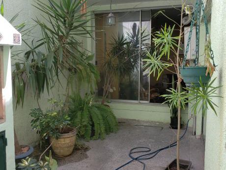Casa Funcional Para Vivienda O Empresa