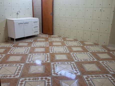 Alquilo Departamento En El Area 2!!