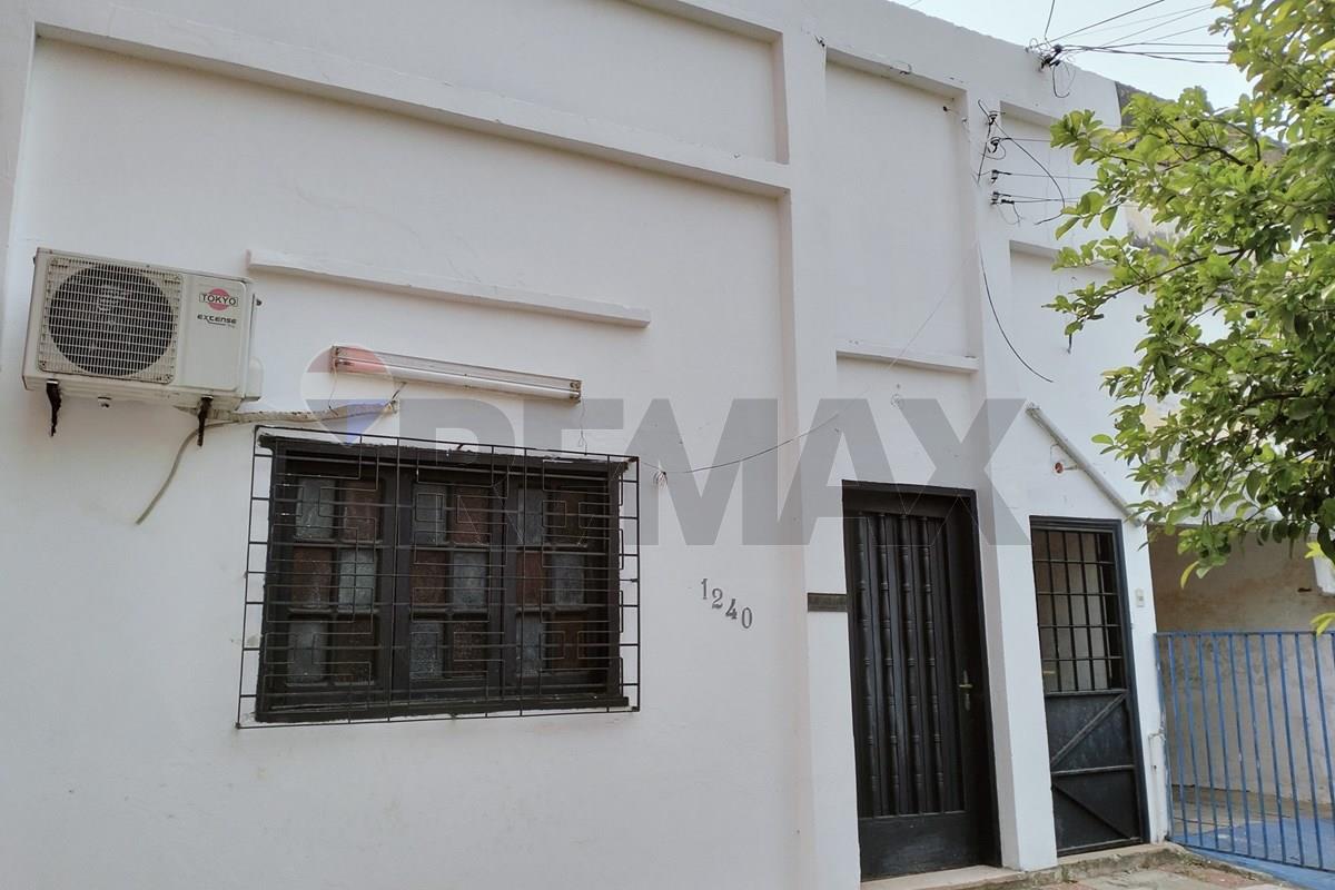 Casa en alquiler en Pettirossi