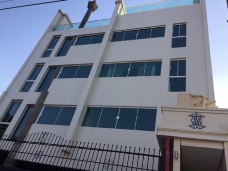 Departamentos En El Bo Mburucuya A Dos Cuadras Y Media De La Av. Stma. Trinidad