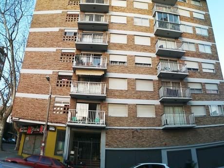Precioso Apartamento De 1 Dormitorio En Parque Rodó!