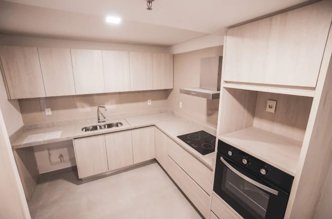 VENDO DEPARTAMENTO AMOBLADO DE 2 DORMITORIOS EN EDIFICIO URBAN CARMELITAS!! — foto 3