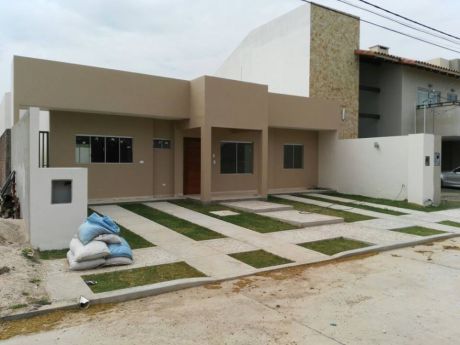 Hermosa Casa En Venta 7mo Anillo Zona Norte