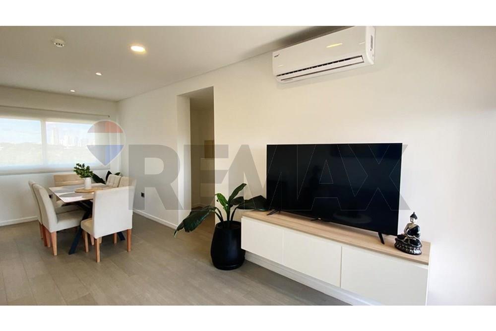 En Alquiler Departamento- Mburucuya — foto 3