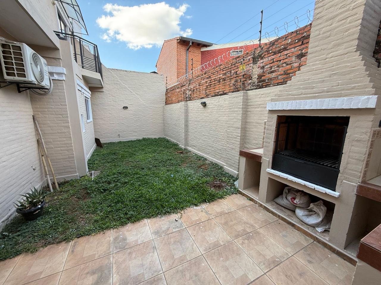 ALQUILO DUPLEX EN FERNANDO DE LA MORA ZONA NORTE — foto 3