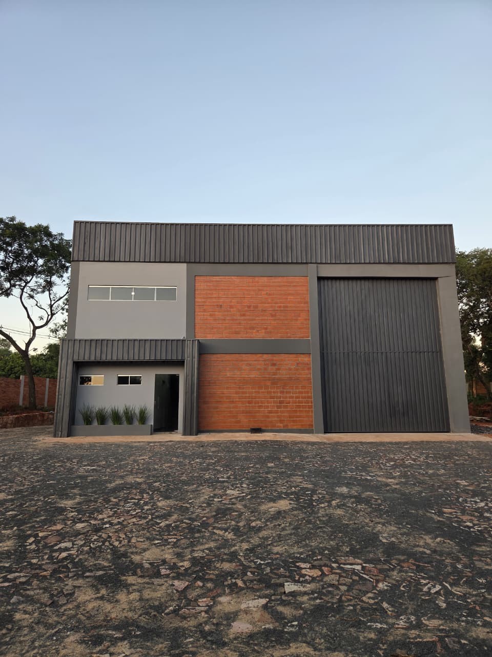 ALQUILER DE TINGLADO EN LUQUE — foto 3