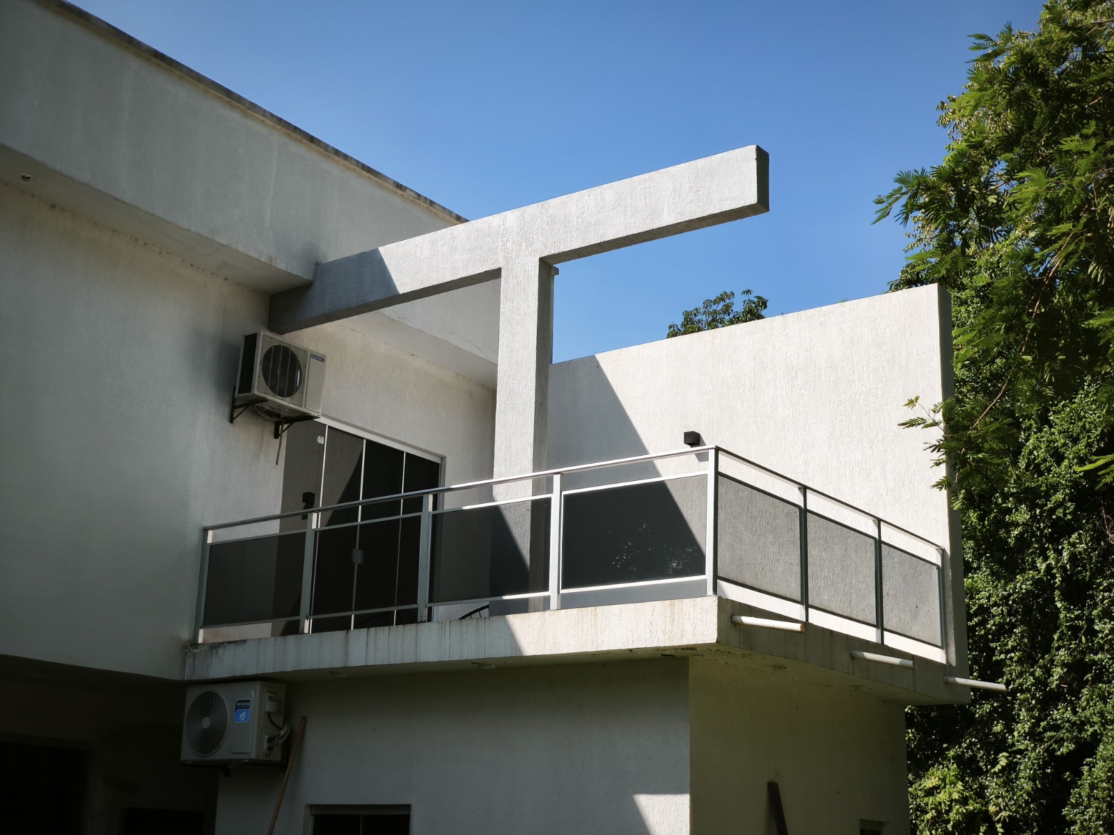 ALQUILER DE HERMOSO DUPLEX EN BARRIO CERRADO — foto 3