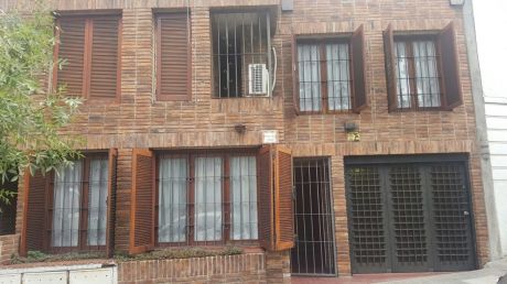 Casa 5 Dor Garaje Parrillero 200 Mtrs