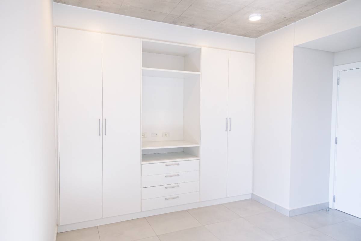 ALQUILER EN BARRIO JARA DE UNA HABITACION — foto 2