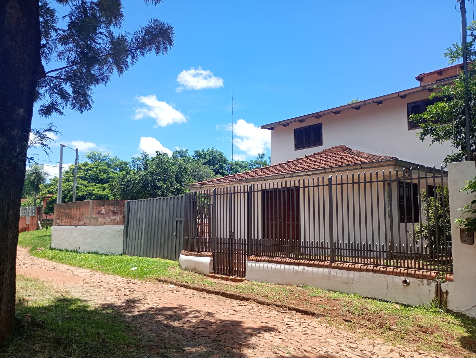 ALQUILO CASA EN AREGUÁ — foto 2