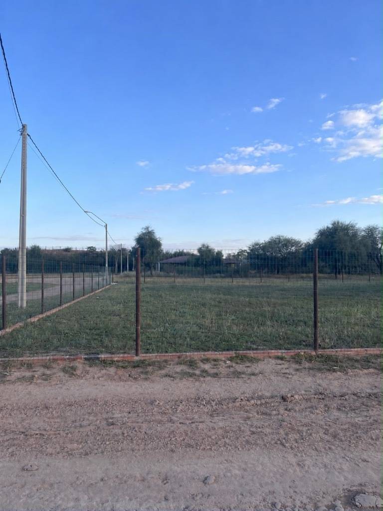 Venta de Terreno esquinero a titular en Filadelfia-Excelente — foto 2