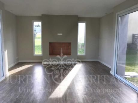 Gated Community Modern 2 Story House 4 Bdrms