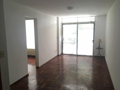 Muy Buen Apartamento De 1 Dorm En Pocitos