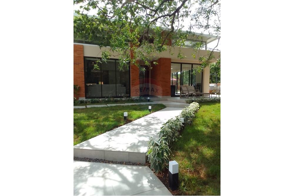 VENDO CASA PREMIUM EN SAN BERNARDINO — foto 3