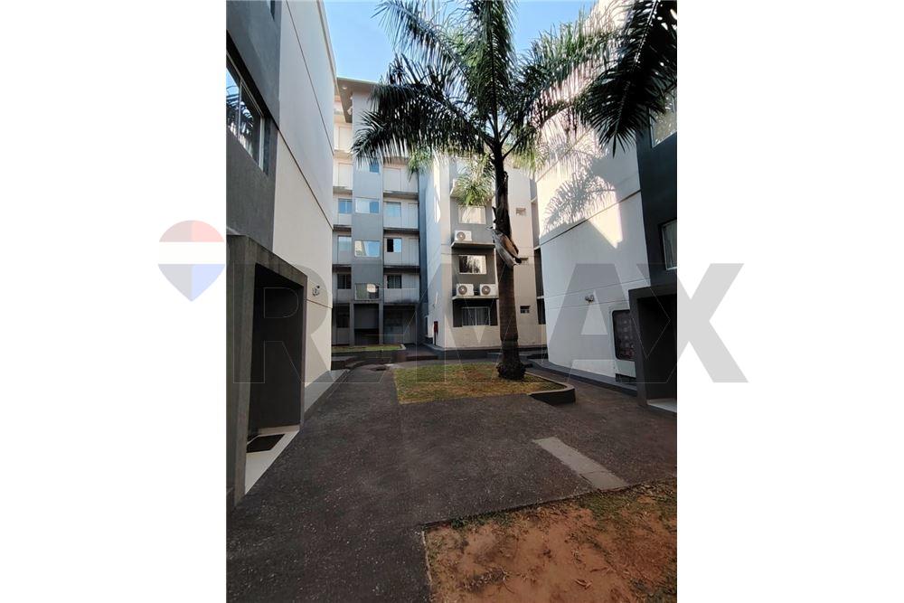 VENDO MONOAMBIENTE ZONA UNA — foto 2