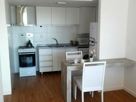 Venta Apartamento De Un Dormitorio A Estrenar U76443 157.000 Torres Nuevocentro