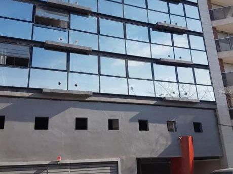 Alquile Monoambiente En Zona Parque Rodo