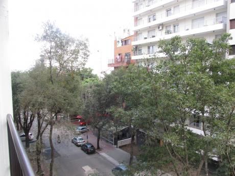 Sobre 21 De Setiembre A Mts.del Mar