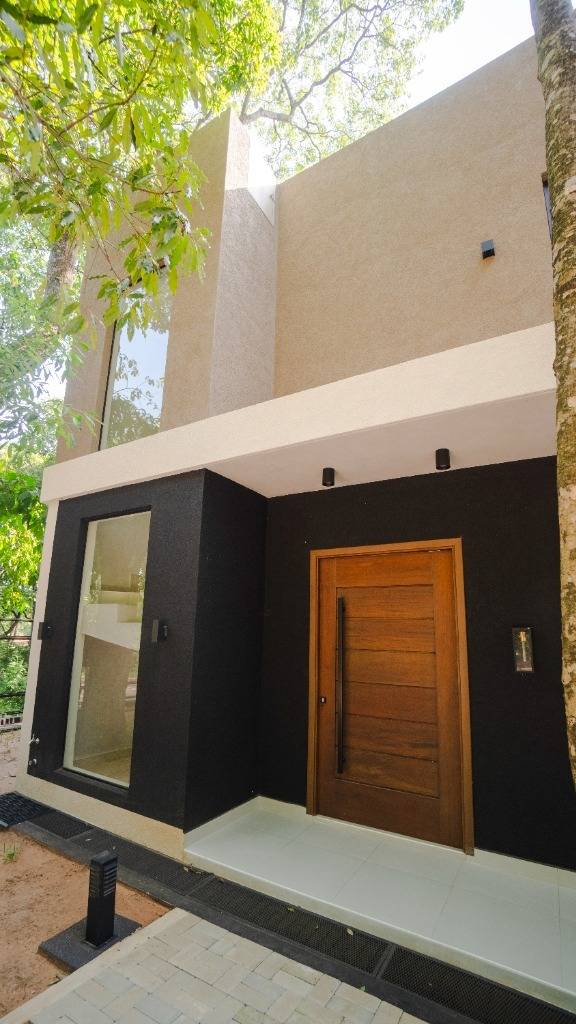 Casa en Venta 3 dormitorios - San Bernardino, Cordillera — foto 3