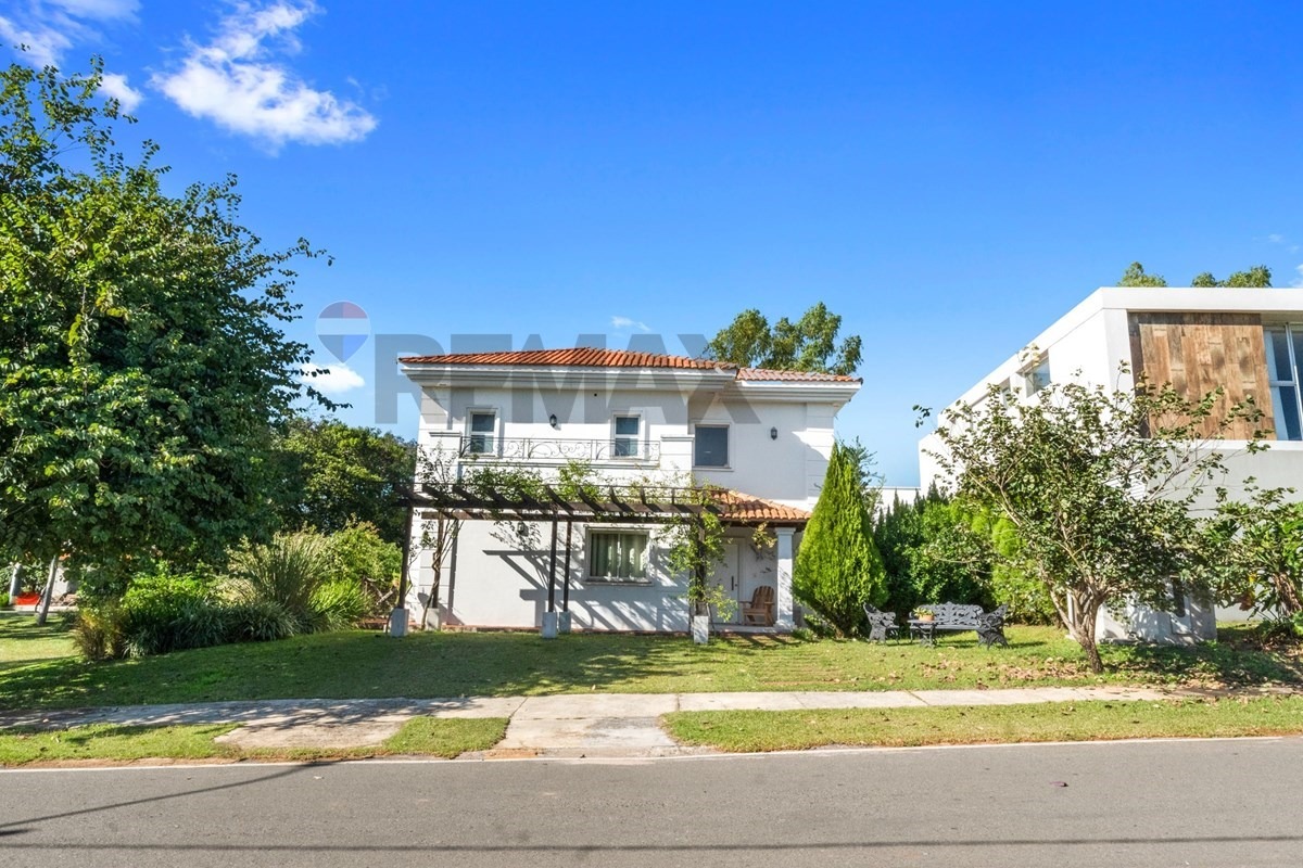 Vendo residencia en Aqua Village — San Bernardino — foto 3