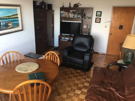 Casa Central- Excelente Apto De 1 Dorm Sobre La Rambla!