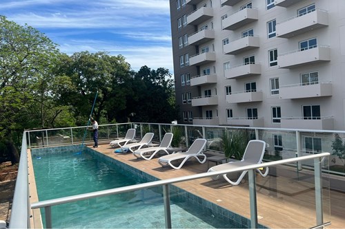ALQUILO DEPARTAMENTO A ESTRENAR EN LUQUE — foto 3